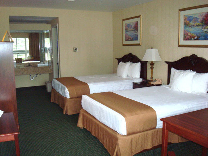 Best Western Gateway Adirondack Inn Utica Habitación foto